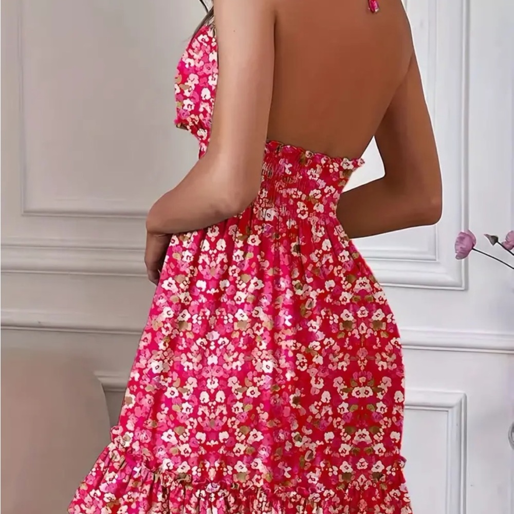 Vibrant Floral Pink Midi Dress - Picture 2 of 3